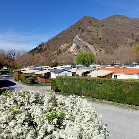 Camping Du Bourg Digne-les-Bains Buitenkant foto